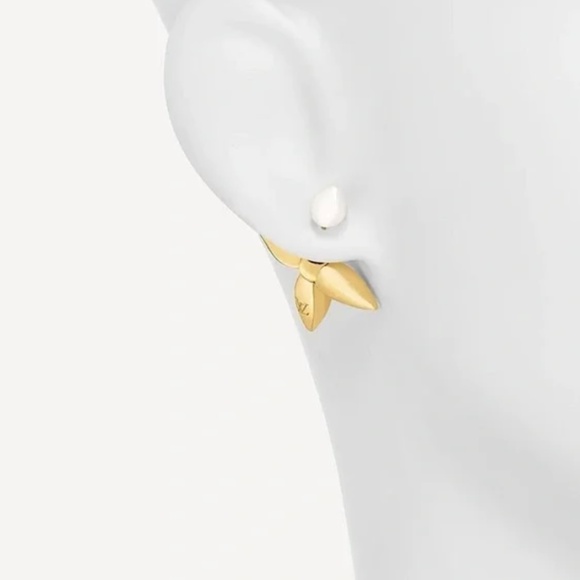 Louis Vuitton Louisette Macro Gold & Pearl Earrings - Picture 13 of 13